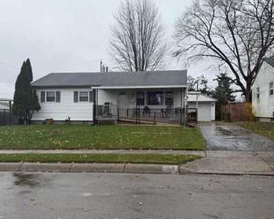 3 Bedroom 1BA 1008 ft Single Family Home For Sale in FAIRBORN, OH