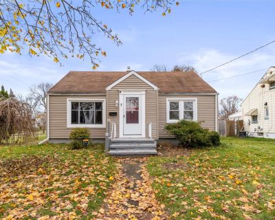 3 Bedroom 1BA 1200 ft Single Family House For Sale in Rochester, NY