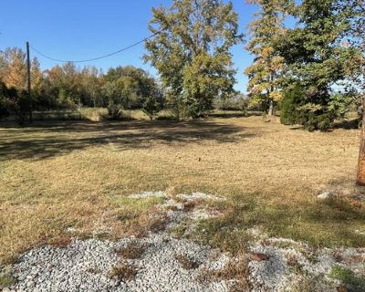 Land For Sale in LINDEN, TN