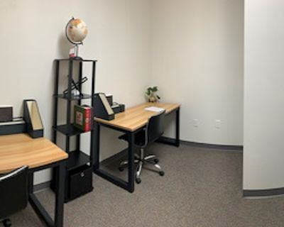 Open Desk - 4 Available at Katy Elite Suites
