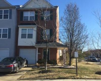 3 bedroom town House for Rent