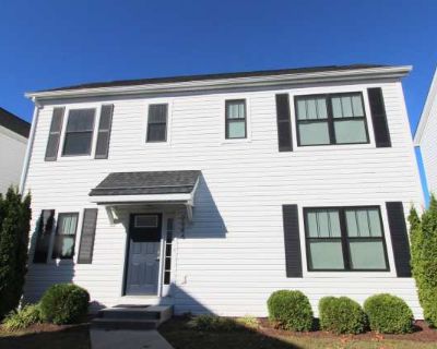 3 Bedroom 3BA 1394 ft Pet-Friendly Apartment For Rent in Rockingham County, VA