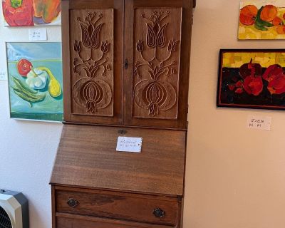 Warren Estate Sales x Jewel of El Cerrito MCM, Arts, Jewelry, Quilts wearable art and much more