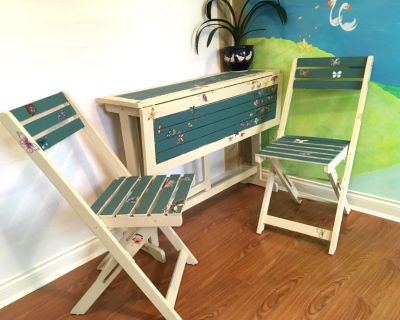 🎁Foldable craft wooden table and two chairs