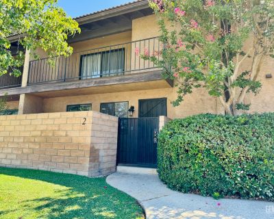 3 Bedroom 3BA 1700 ft Condo For Sale in Bakersfield, CA