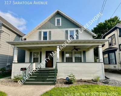4 Bedroom 1BA 1788 ft Pet-Friendly Single-family home For Rent in Oshkosh, WI