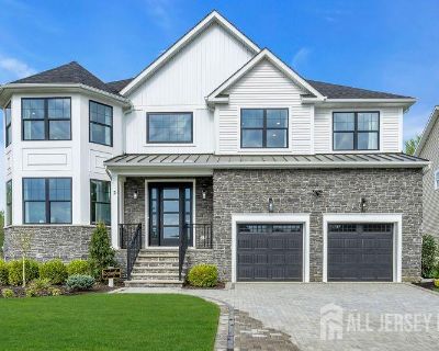 3 Bedroom 2BA 3200 ft Single Family House For Sale in Old Bridge, NJ