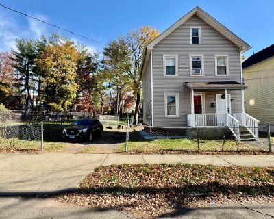 3 Bedroom 1BA 1200 ft Single Family House For Sale in New Haven, CT