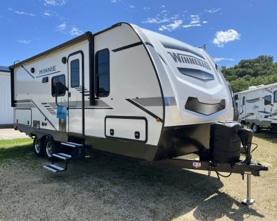 2022 Winnebago Minnie 2201MB