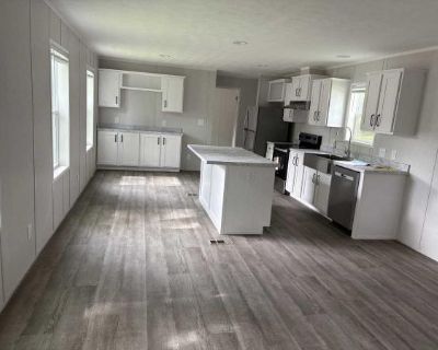 3 Bedroom 2BA 1216 ft Mobile Home For Sale in Butler, PA