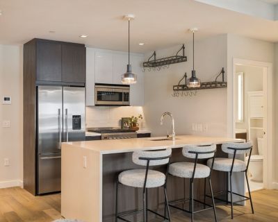 2 Bedroom 1BA 820 ft Condo For Sale in Somerville, MA