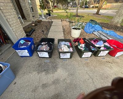 Multifamily garage sale