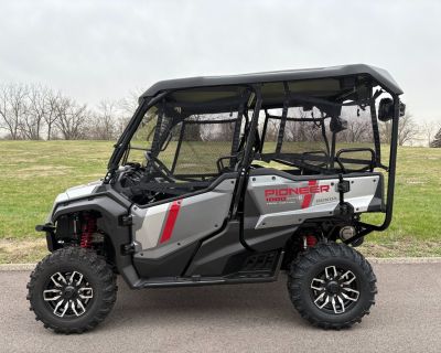 2025 Honda Pioneer 1000-5 Trail Special Edition Utility SxS Aurora, IL