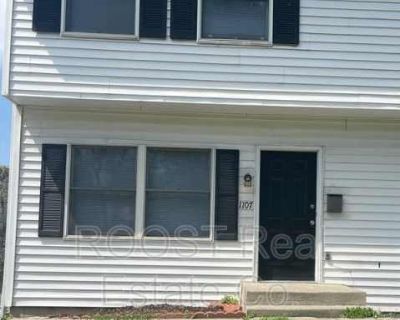 2 Bedroom 1BA 0 ft Pet-Friendly Apartment For Rent in Columbus, OH