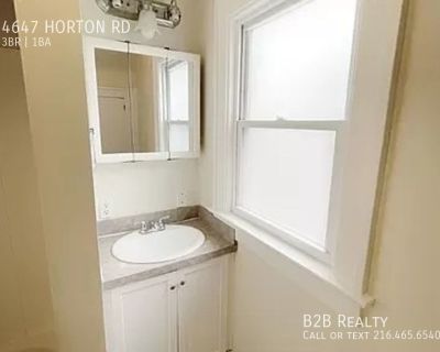 3 Bedroom 1BA 1144 ft Single-family home For Rent in GARFIELD HEIGHTS, OH