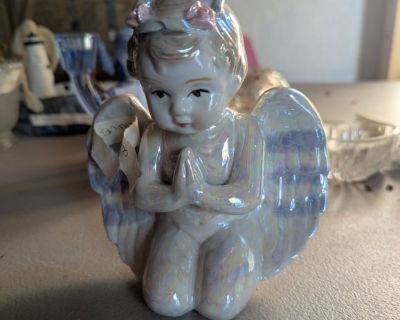 I am posting pictures and information on Facebook cinfulcher treasures . because I have so many beautiful items..vintage retro home decor women's clothing collectibles and more!! Offers welcomed..