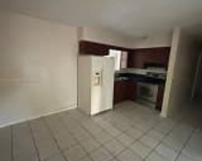 3 Bedroom 2BA 1200 ft² Apartment For Rent in Lauderhill, FL 1538 NW 52nd Ave unit 3A