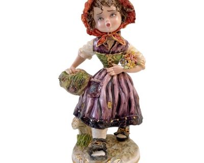 Large Vintage Italian Capodimonte Hand-Made Porcelain Figurine