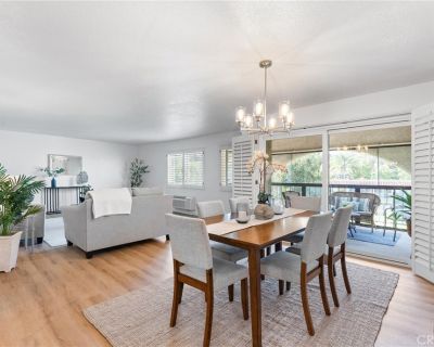 3 Bedroom 2BA 1656 ft Condo For Sale in Laguna Woods, CA