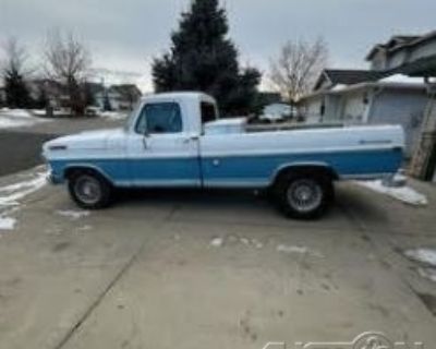 1972 Ford F-250 Camper Special Pickup