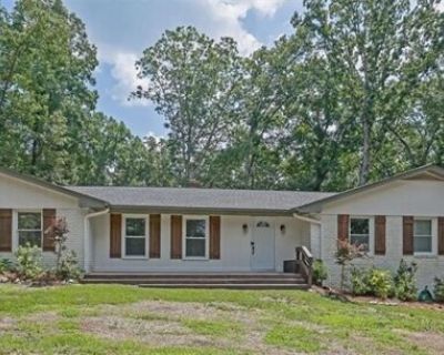 N Crestview Dr, Grayson, Home For Sale