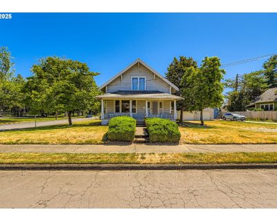 5 Bedroom 2BA 2745 ft Single Family House For Sale in Portland, OR