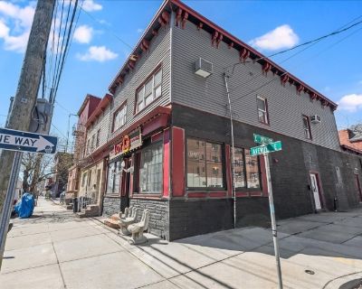 6000 ft Commercial Property For Sale in Bayonne, NJ