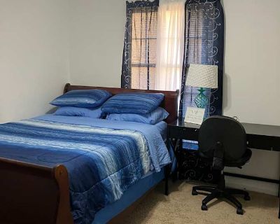 Available on: now. Furnished. Parking available * Internet included Marsha will require background checks for this room Learn more. Furnished Bedroom with Utilities Included Near Ramsey Street, Fayetteville NC Looking for a clean, comfortable move-in-ready furnished room for rent? This furnished private bedroom in a quiet 4-bedroom, 2-bath home near Ramsey Street, Fayetteville NC, is ideal for ...