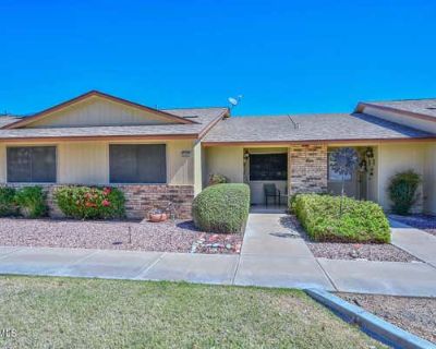 2 Bedroom 2BA 1255 ft Townhouse For Sale in SUN CITY WEST, AZ