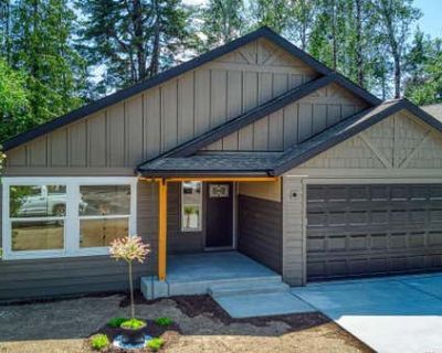 3 Bedroom 2BA 1698 ft Single Family Home For Sale in PONDERAY, ID