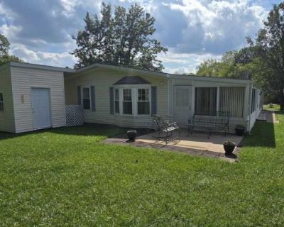 31 Stratford Court. Priced to Sell! This spacious 2-bedroom, 2-bath home truly has it all-featuring a family room, sunroom, living room, dining area, and a large backyard with a big shed, attached garage, and mo .... 2 Bedroom. 2 Bathroom. 1736 ft