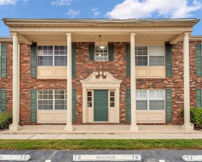 1 Bedroom 1BA 669 ft Condo For Sale in Lakeland, FL
