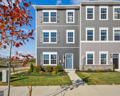 4 Bedroom 3BA 1905 ft Townhouse For Sale in Charles Town, WV