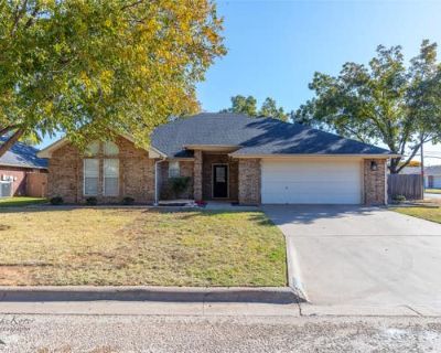 4 Bedroom 2BA 2005 ft Single Family Home For Sale in ABILENE, TX