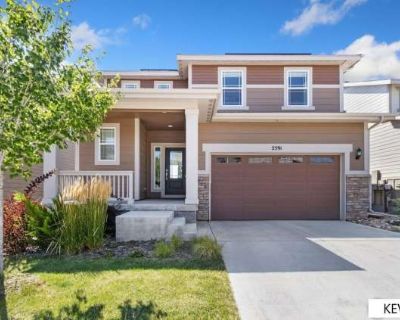 Sprawling Newer Construction Home. image_url. In unit laundry Patio / balcony Pet friendly Pool table Clubhouse Carpet Unit Amenities carpet in unit laundry patio / balcony range Property Amenities clubhouse on-site laundry pool table cats allowed dogs allowed. Pets allowed. 3 Bedroom. 2.5 Bathroom. 0 ft