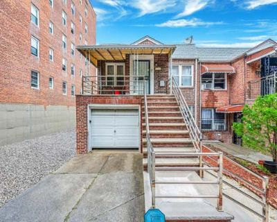 3 Bedroom 2BA 2079 ft Duplex For Sale in REGO PARK, NY