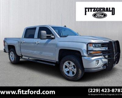 2018 Chevrolet Silverado 1500 4X4 LT Z71 4DR Crew Cab 5.8 FT. SB