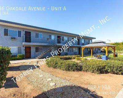 2 Bedroom 1BA Apartment For Rent in El Cajon, CA