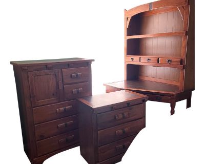 Vintage Link-Taylor Rawhide Collection Solid Hardwood Furniture 4-Piece Set