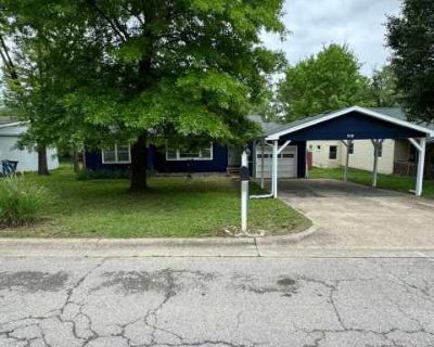 3 bedroom/2 bath house. image_url. Patio / balcony Dishwasher Pet friendly Fireplace Range Oven Unit Amenities dishwasher fireplace oven patio / balcony range refrigerator Property Amenities pet friendly cats allowed dogs allowed. Pets allowed. 3 Bedroom. 2 Bathroom. 1802 ft