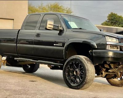 Used 2003 Chevrolet Silverado 2500 LT