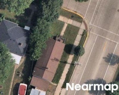 2 Bed 1 Bath Foreclosure Property in Winona, MN 55987 - E 10th Street