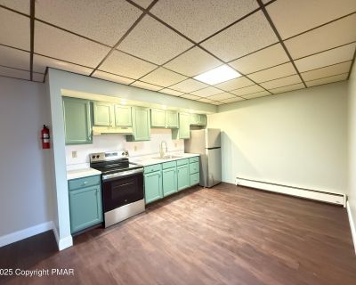 2 Bedroom 1BA 900 ft Apartment For Rent in Girardville, PA