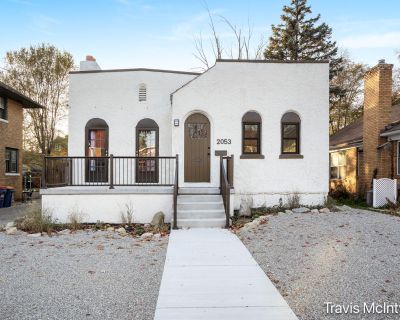 3 Bedroom 2BA 1429 ft Single Family House For Sale in City of Grand Rapids, MI