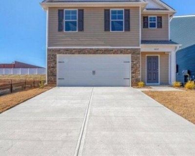 3 Bedroom 2.5BA House For Rent in Boiling Springs, SC