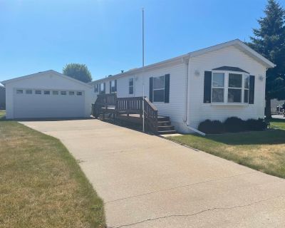 2 Bedroom 1BA 1056 ft Single Family House For Sale in Prairie du Chien, WI