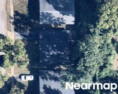 3 Bed 1.5 Bath Preforeclosure Property in Saint Louis, MO 63130 - Mendell Dr