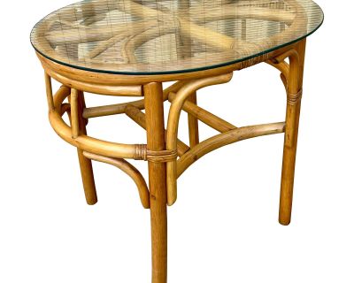 Costal Style Split Bamboo and Rattan Boho Side Table. Circa 1980s