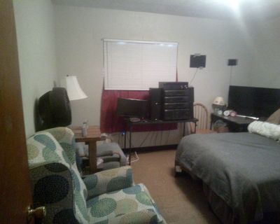 room for rent only $600!
