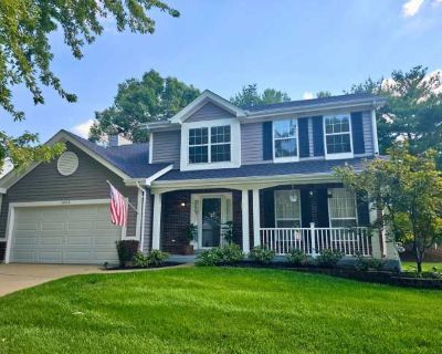 4 Bedroom 2.5BA 2436 ft Apartment For Rent in Chesterfield, MO